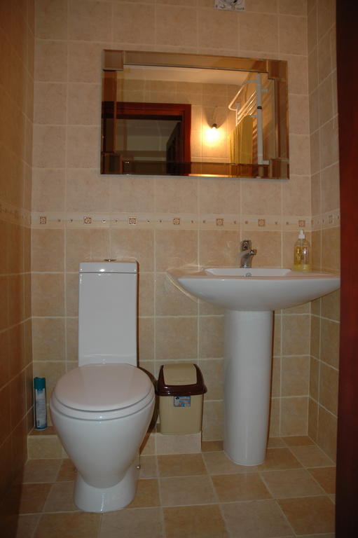 Apartment For Rent On Deribasovskaya Street Odessza Szoba fotó