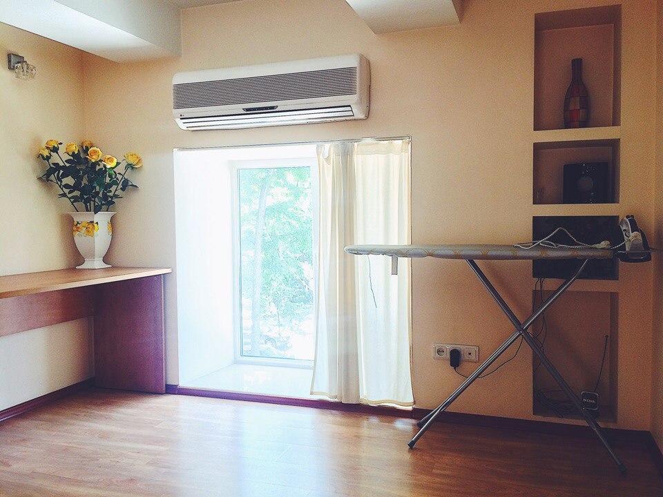 Apartment For Rent On Deribasovskaya Street Odessza Kültér fotó