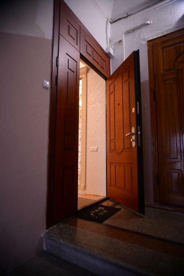 Apartment For Rent On Deribasovskaya Street Odessza Kültér fotó
